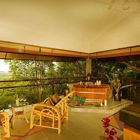 Ambong Rainforest Retreat Pantai Tengah  Zewnętrze zdjęcie