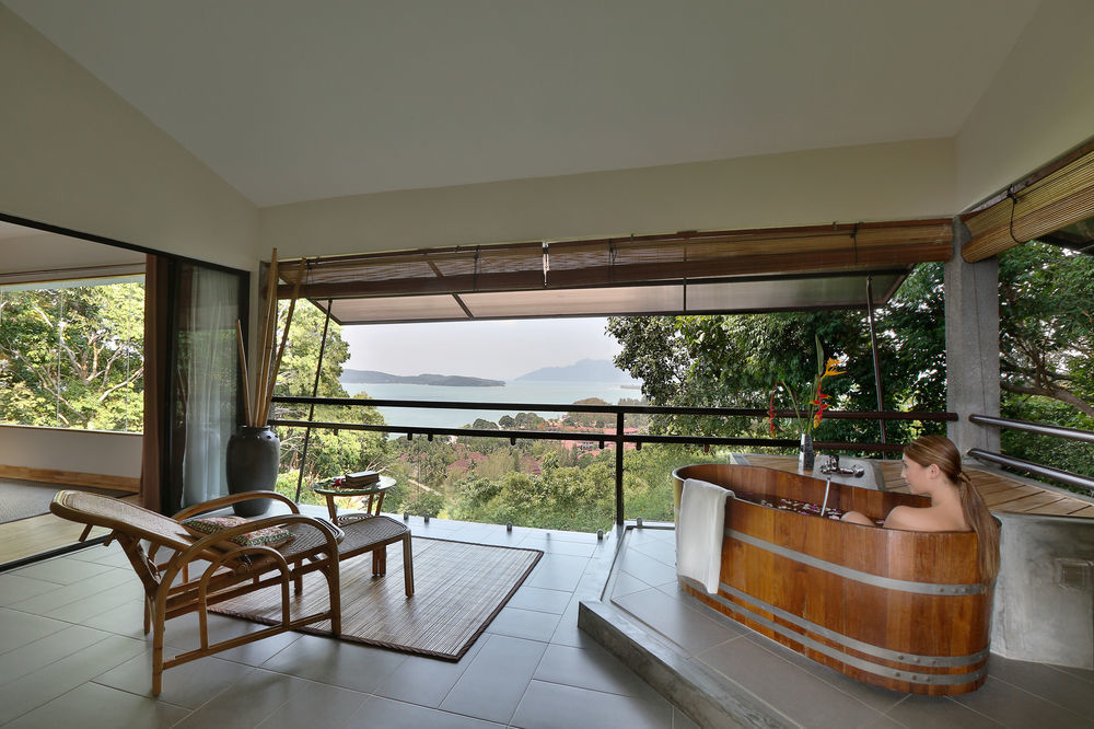 Ambong Rainforest Retreat Pantai Tengah  Zewnętrze zdjęcie